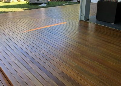 Townsville hardwood deck sanding and polishing